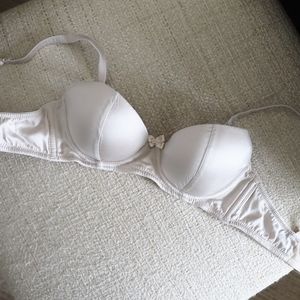 Intimissimi satin balconette bra